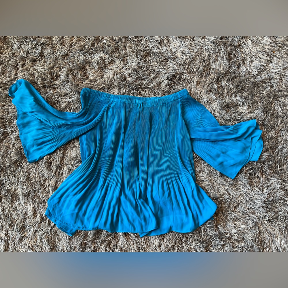 Vince camuto blouse